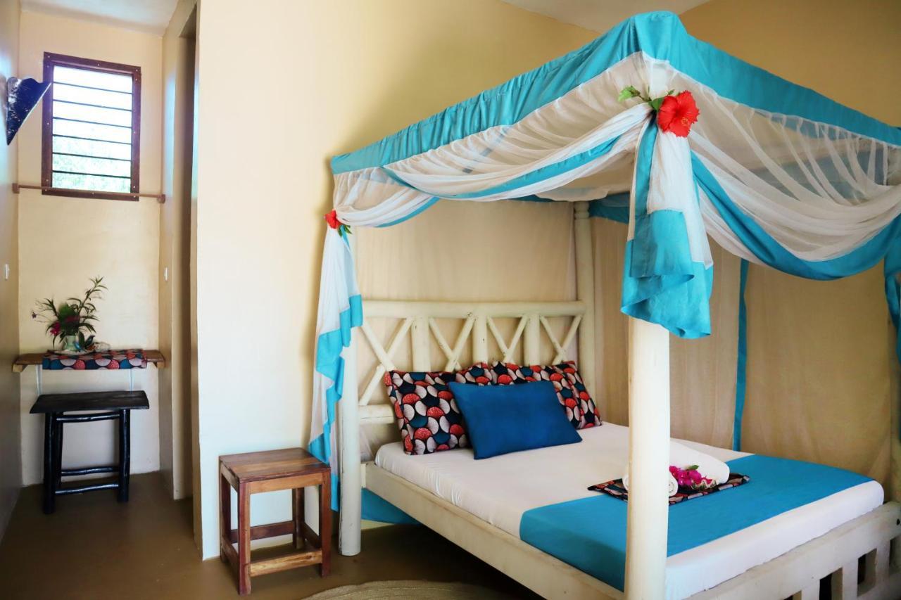 Darwesh Nyumba Lodge Нунгви Экстерьер фото