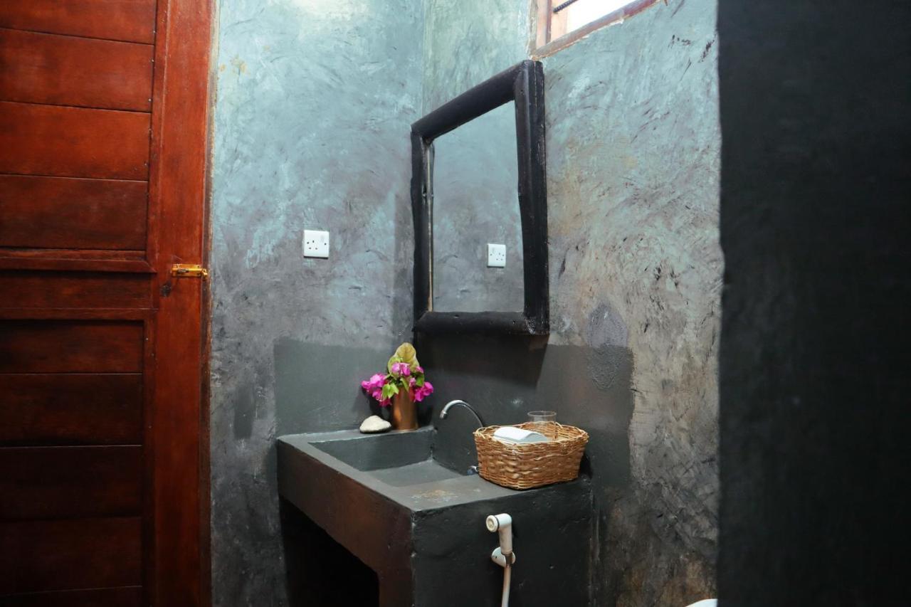 Darwesh Nyumba Lodge Нунгви Экстерьер фото