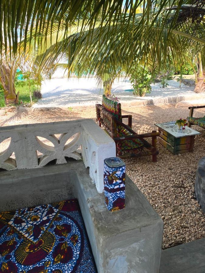 Darwesh Nyumba Lodge Нунгви Экстерьер фото